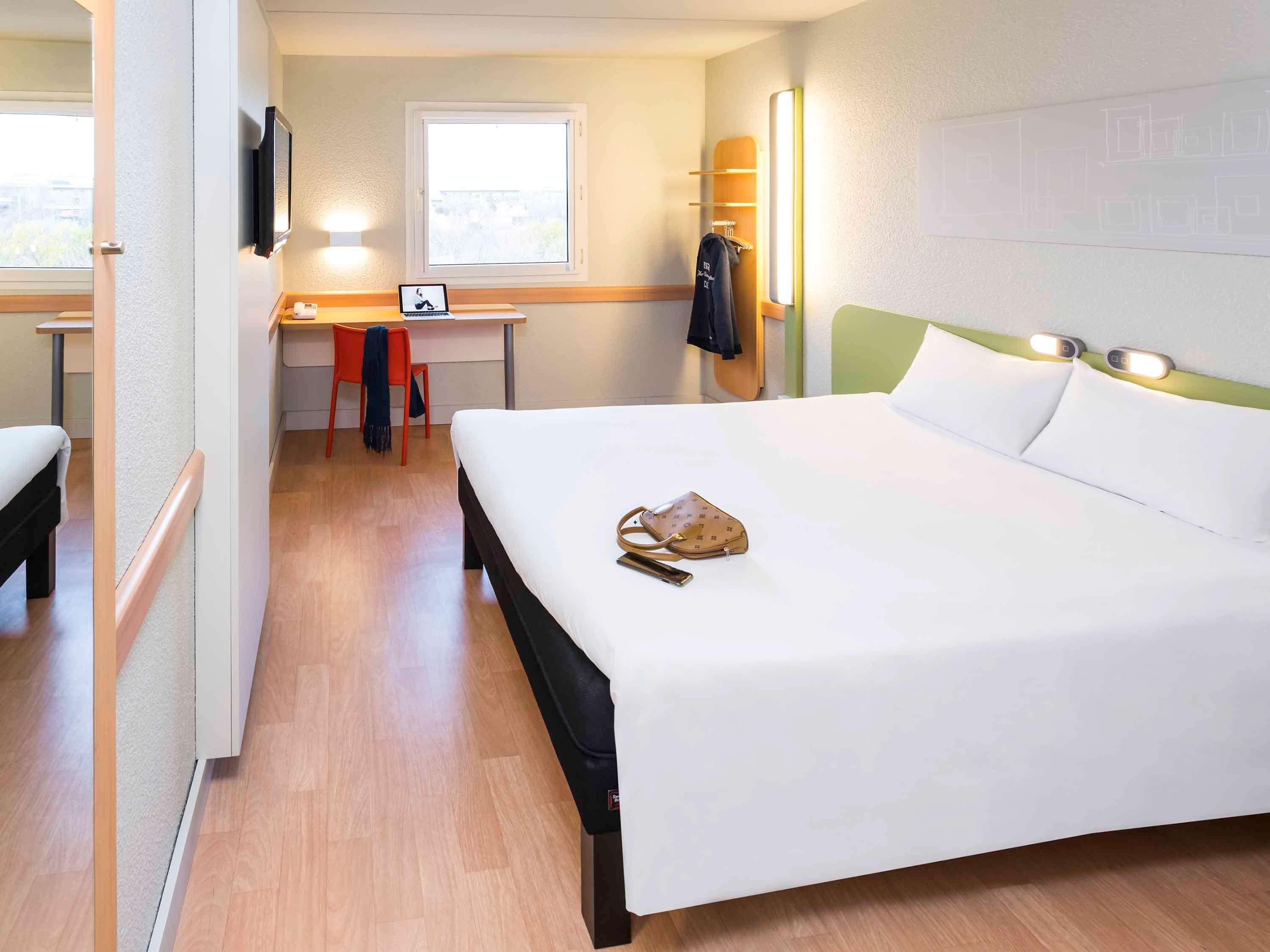 Ibis Budget Madrid Alcorcon Mostoles Exterior photo